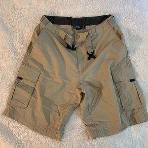 mens EMS camp cargo buckle shorts size 32